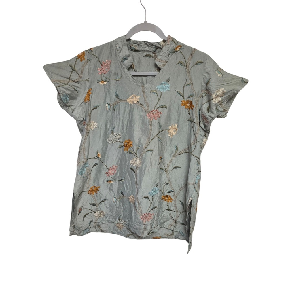 100% Silk Embroidered Chinese Style Cheongsam‎ Top Women's Floral Short Sleeve